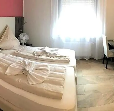 Hotel Sophia 3*