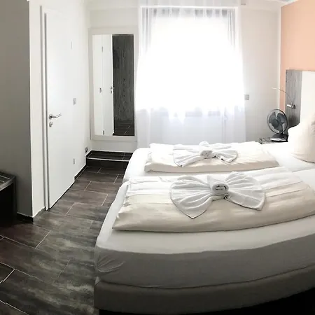 Hotel Sophia 3*