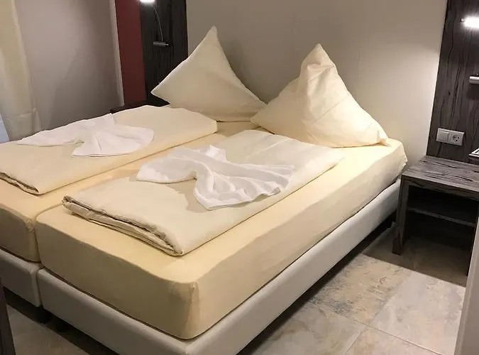 Sophia 3*